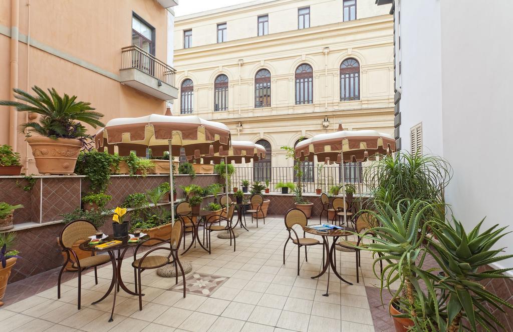 Del Golfo Hotel Nápoles